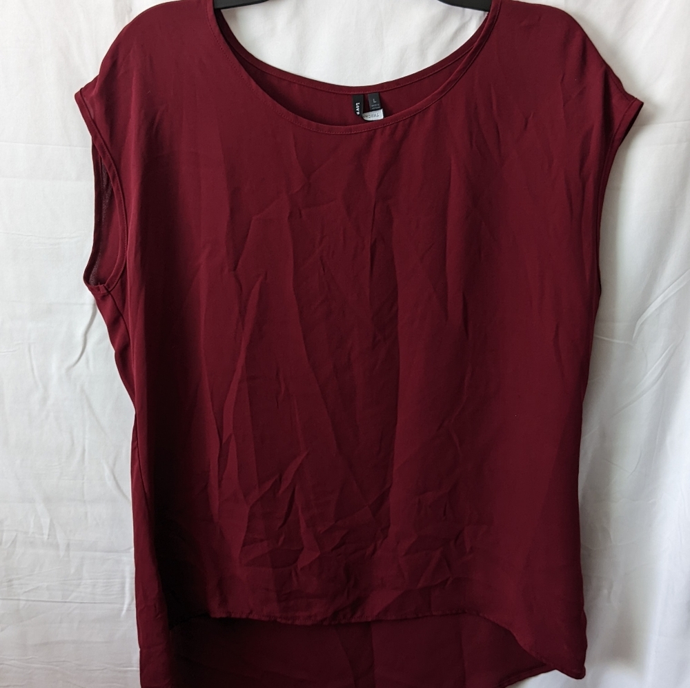 Women's Size Large Sleeveless Top